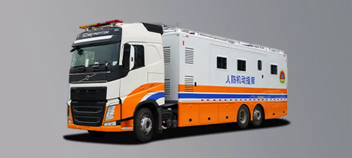 机动指挥车